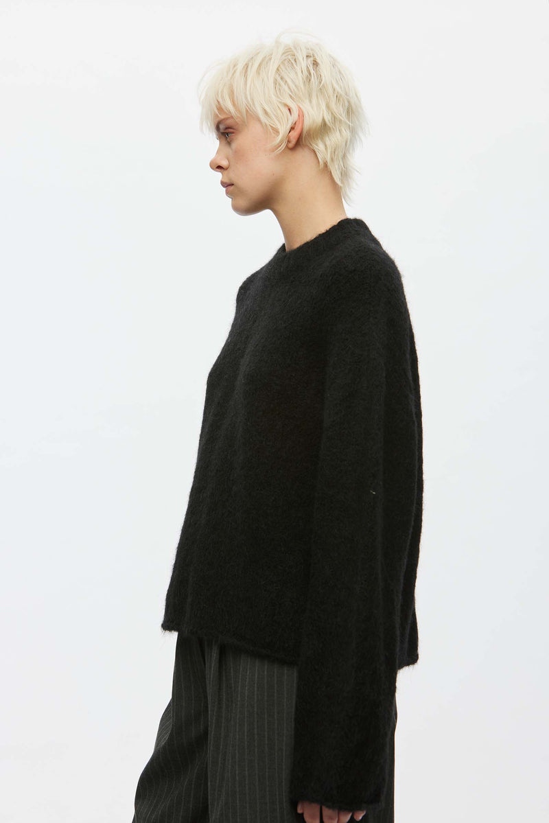 OSCult Knit O-Neck